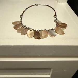 Elegant Shell Necklace with leather cord